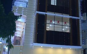 Hotel Subhadra